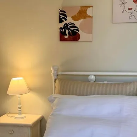 Angelika House